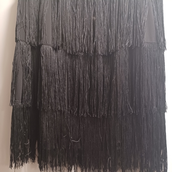 FRINGE MINI SKIRT - Picture 3 of 3